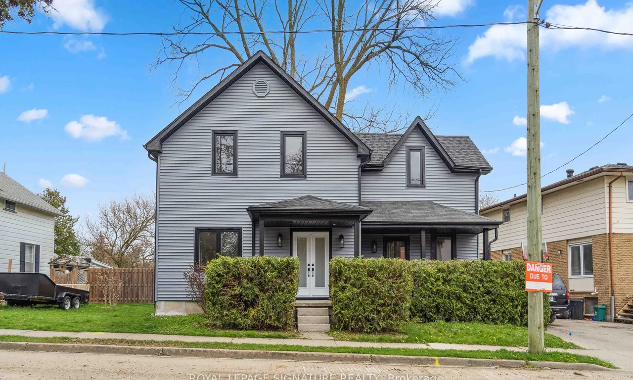 23 Albert St, Cambridge, ON N1R 3M5