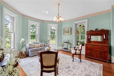 1689 2ND CONCESSION Rd, Hamilton, ON L0R 1T0