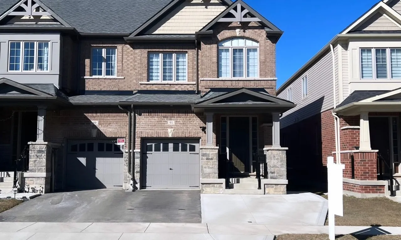91 Gloria St, Kitchener, ON N2R 0R4