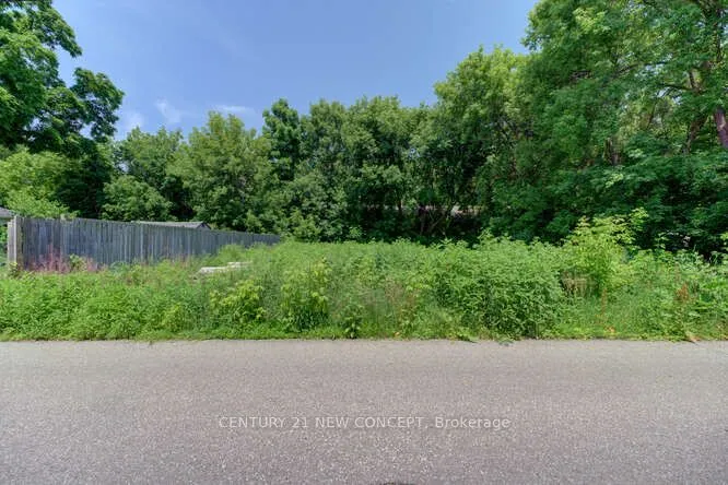 38 Brock Lane, Brantford, ON N3S 4Y6