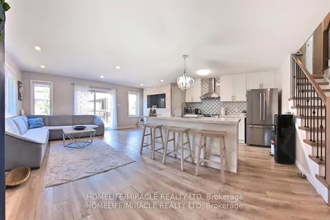 8 Pony Way, Kitchener, ON N2R 0R8