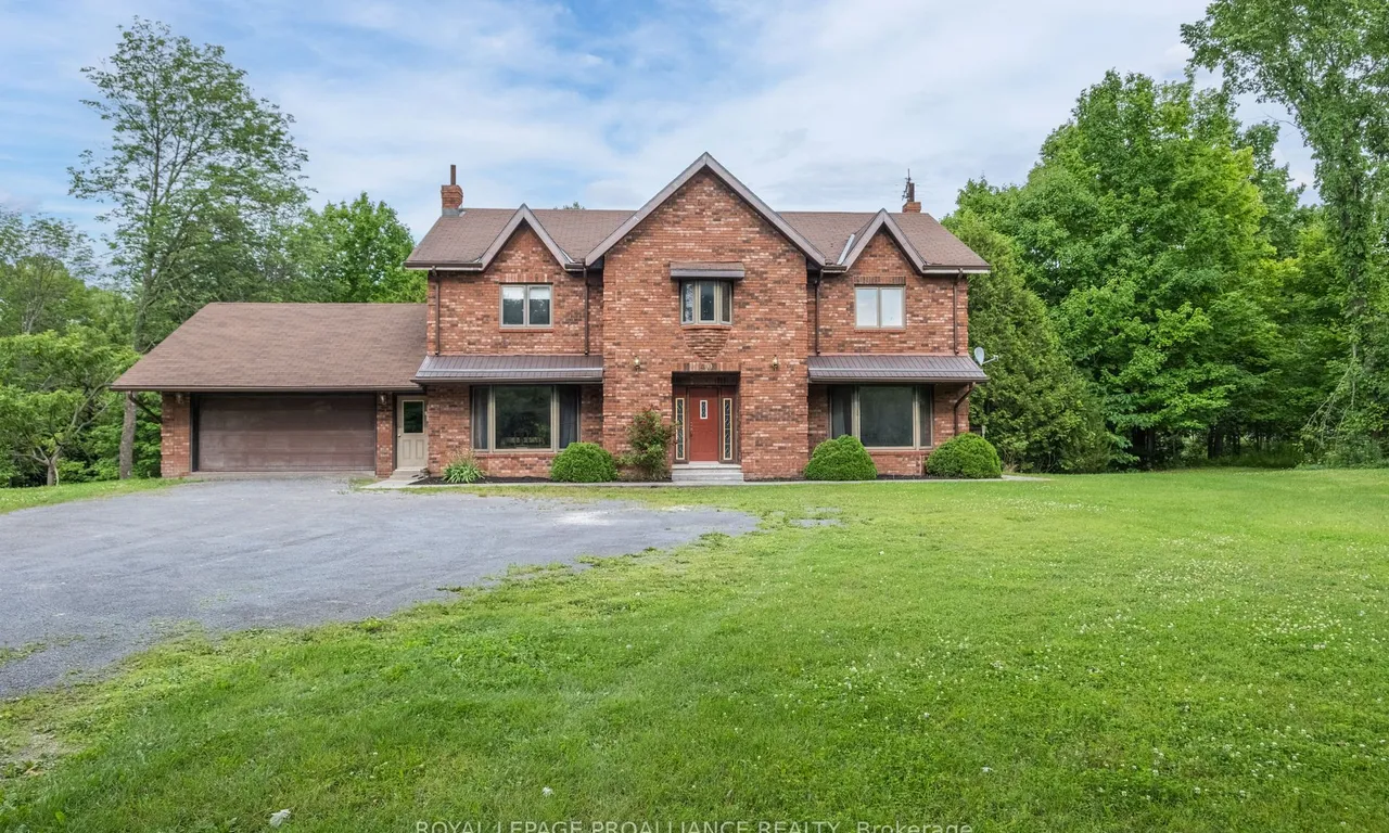 40 Concession St, Stone Mills, ON K0K 3G0