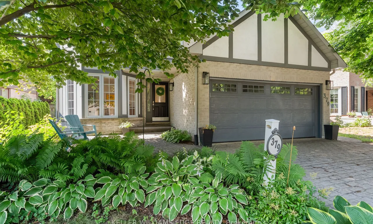 379 Devonshire Terr, Hamilton, ON L1S 4R2