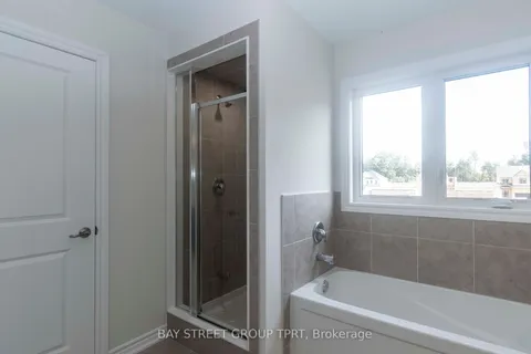 210 Beechwood Forest Lane, Gravenhurst, ON P1P 1A7