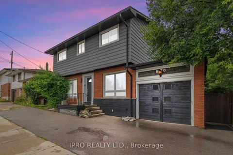 670 Upper Wellington St, Hamilton, ON L9A 3R1