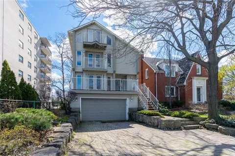 204 Concession St, Hamilton, ON L9A 1A9