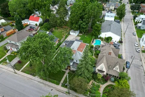 47 King St, Prince Edward County, ON K0K 2T0