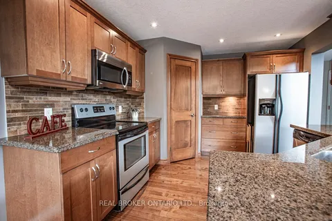 743 Anzio Rd, Woodstock, ON N4T 0B5