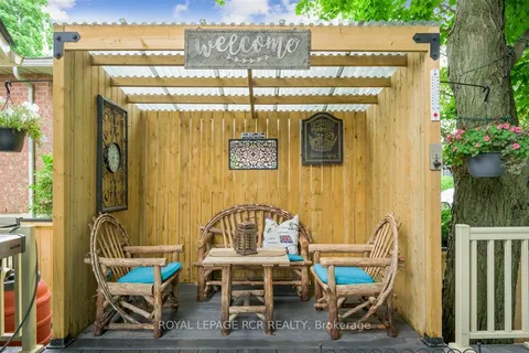 143 First Ave, Shelburne, ON L9V 2X7