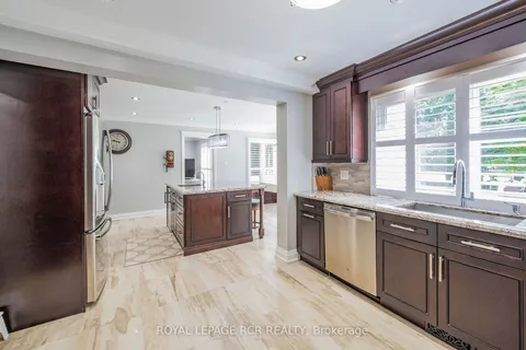 12 Bayberry Rd, Mono, ON L9W 6G6