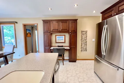 116 Tracey Park Dr, Belleville, ON K8P 5C8