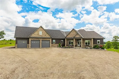 4 Middleport Road, Brant, ON N3W 2G9