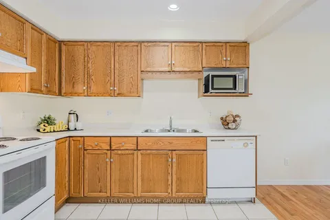 79 Severn Dr, Guelph, ON N1E 7L2