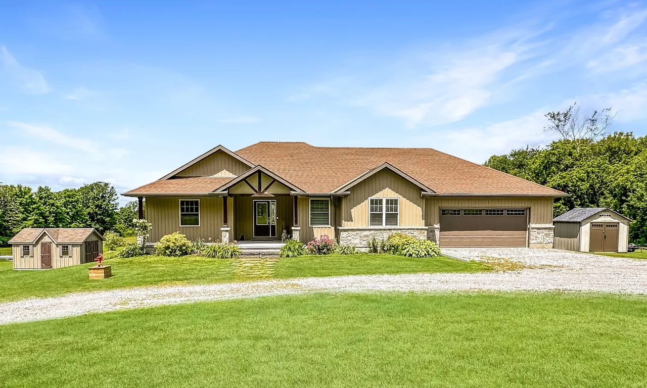 397 Wilson Rd, Centre Hastings, ON K0K 3E0