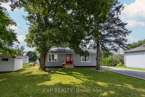 285 Academy St, Loyalist, ON K0H 1G0