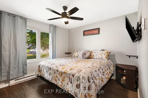 285 Academy St, Loyalist, ON K0H 1G0