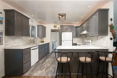 7 Stark St, Bluewater, ON N0M 1G0