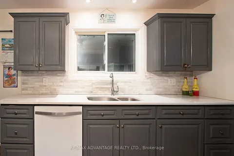 7 Stark St, Bluewater, ON N0M 1G0