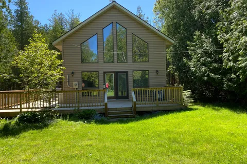 119 Dorcas Bay Road, Northern Bruce Peninsula, ON N0H 2R0