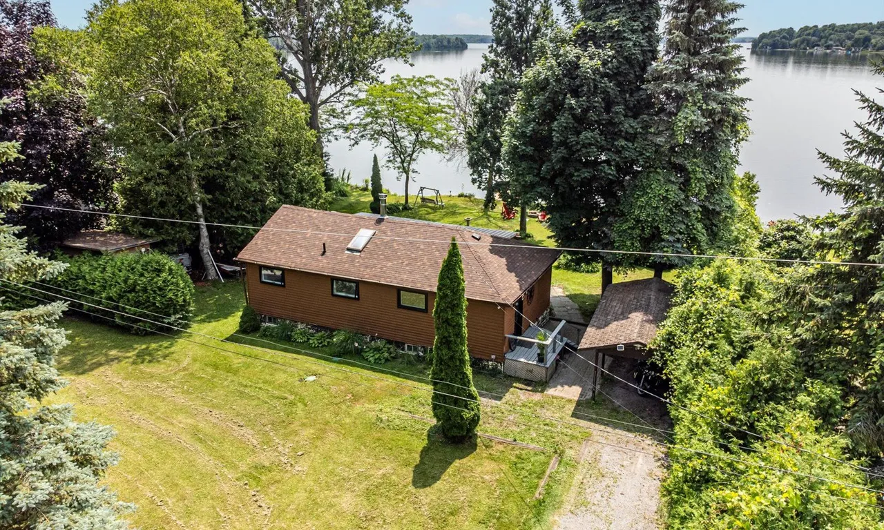 93 Oakdene Cres, Kawartha Lakes, ON K0M 2C0