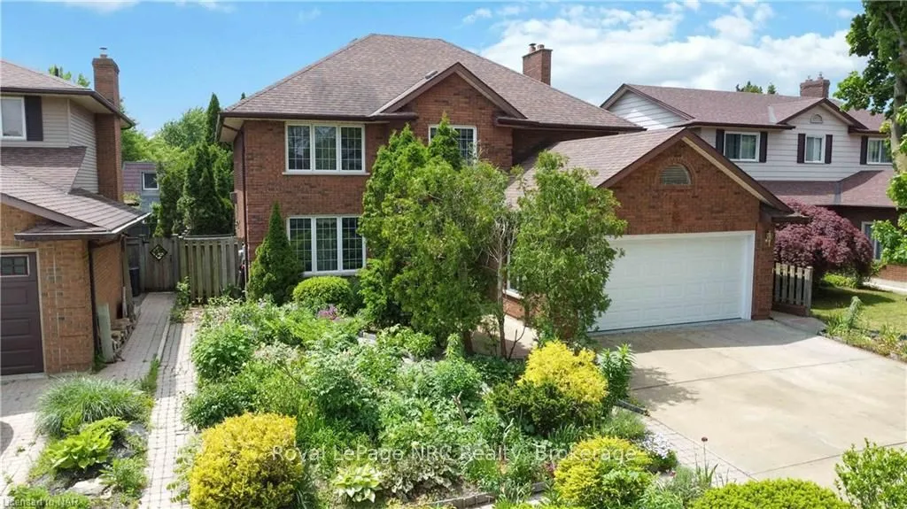 53 Chancery Circ, St. Catharines, ON L2M 7R3