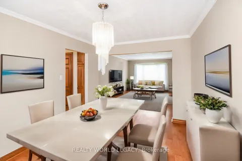 22 Glen Park Crt, Hamilton, ON L8K 6N6