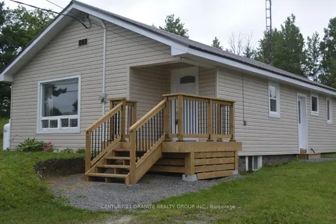 33114 Hwy 62, Hastings Highlands, ON K0L 2S0