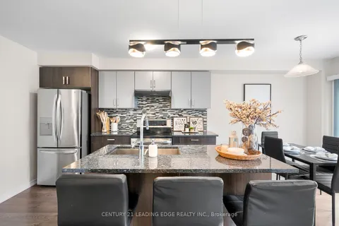 8016 BLUE ASH Lane, Niagara Falls, ON L2H 2Y6