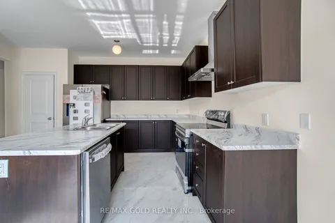 380 Leanne Lane, Shelburne, ON L9V 3Y6