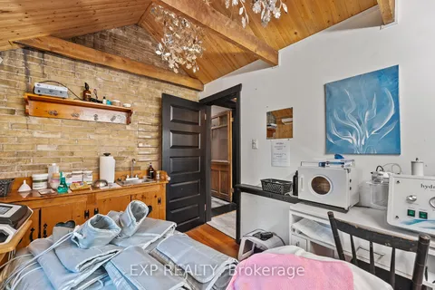 104 William St, Kawartha Lakes, ON K9V 4A5