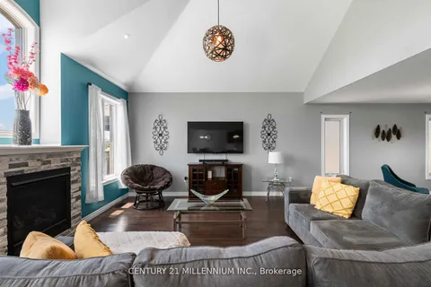 7 Stuckey Lane, East Luther Grand Valley, ON L9W 6W4
