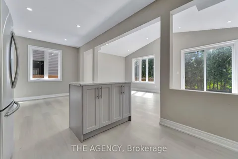 72 Balfour St, Brantford, ON N3T 1J7