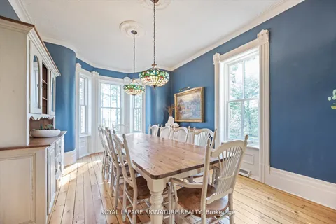 881 Orchard Rd, Smith-Ennismore-Lakefield, ON K0L 1H0