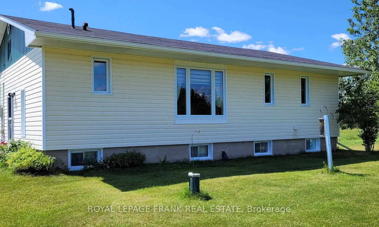 260 Plourde Rd, Fauquier-Strickland, ON P0L 1G0