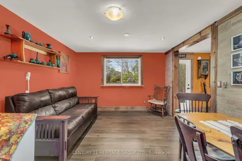 35 Canal Bank Road, Port Colborne, ON L3K 2M6