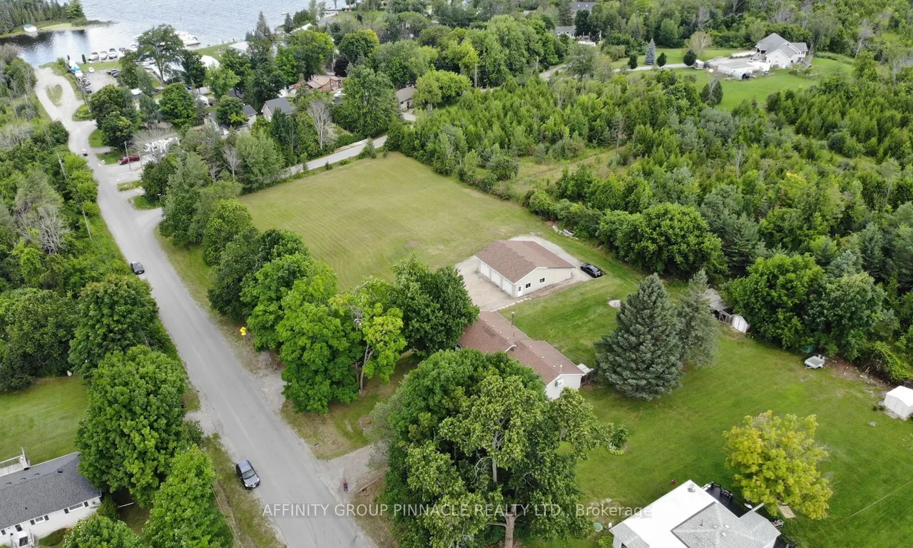 192 Kennedy Bay Rd, Kawartha Lakes, ON K0M 1L0