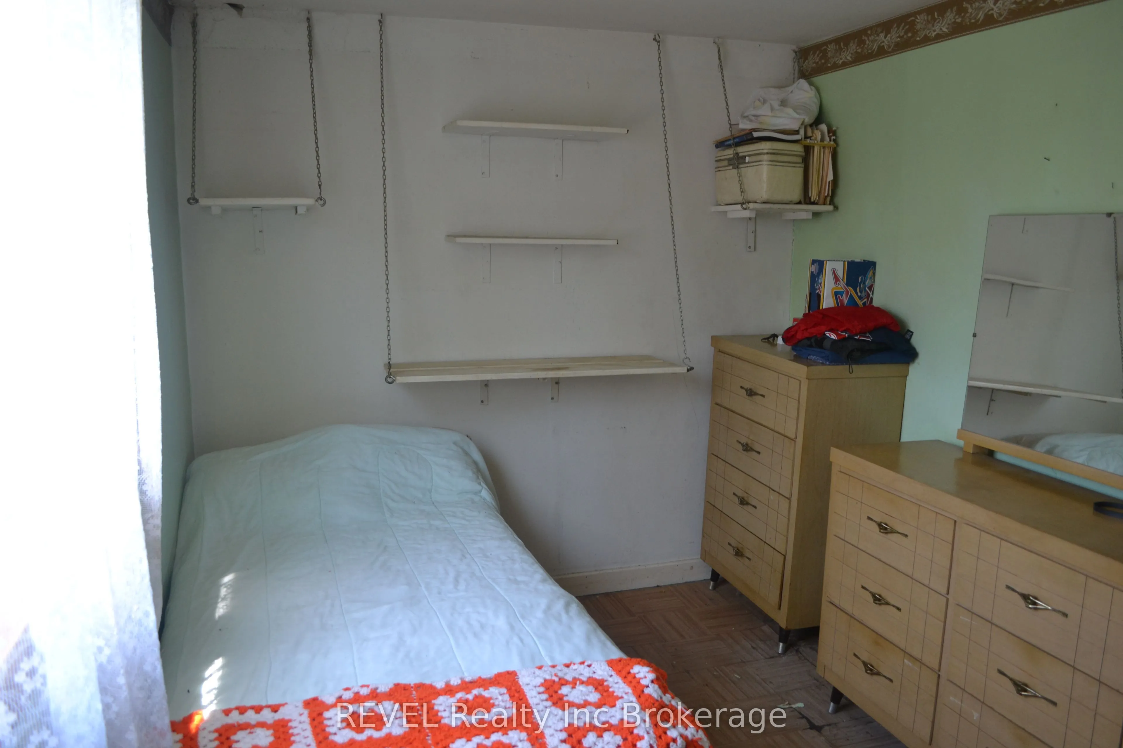 519 Buffalo Road, Fort Erie, ON L2A 5G7