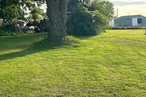 3285 Morrell Street, Brooke-Alvinston, ON N0N 1A0