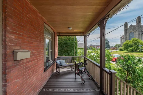 372 Rubidge St, Peterborough, ON K9H 4E1