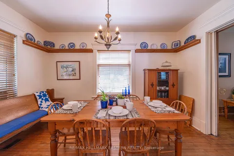 372 Rubidge St, Peterborough, ON K9H 4E1