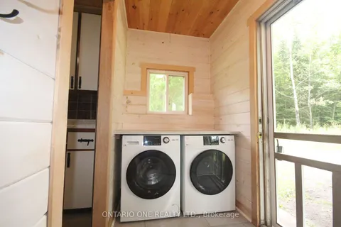 1752 Southwood Rd, Gravenhurst, ON P0E 1G0