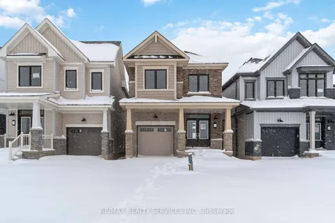 172 Eastbridge Ave, Welland, ON L3B 0M6