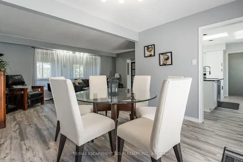 9872 Concession 1 Rd, West Lincoln, ON N0A 1R0