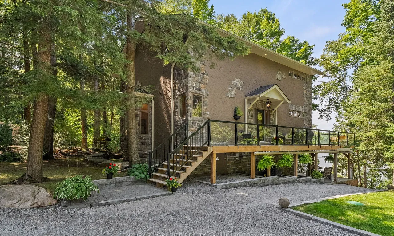 1174 Malcolm Rd, Highlands East, ON K0L 1C0