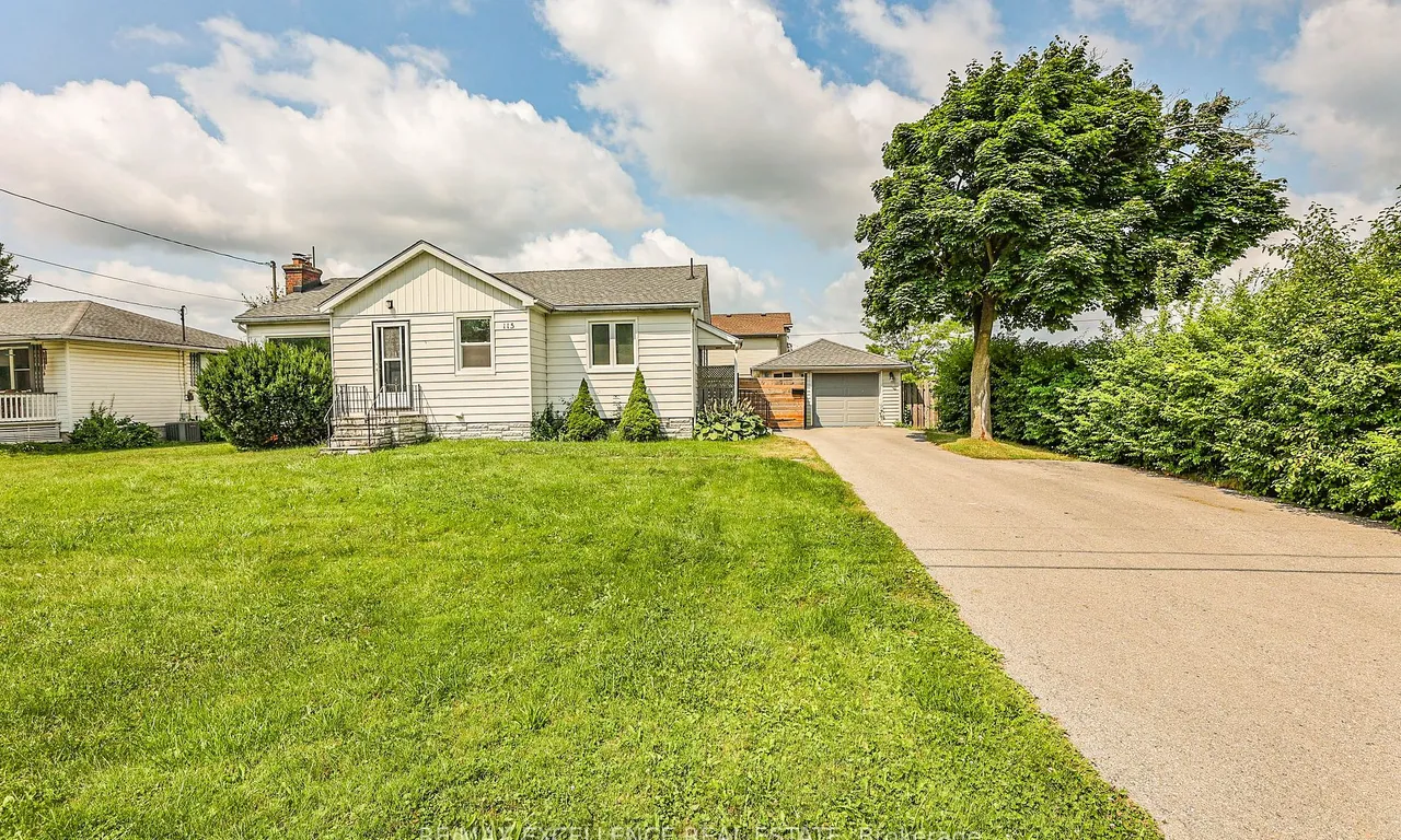 115 Carlton Ave, Welland, ON L3C 1R2