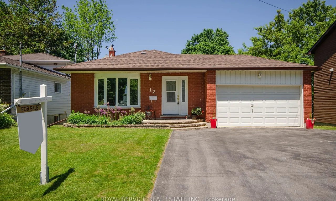 12 Durham St, Port Hope, ON L1A 1G7