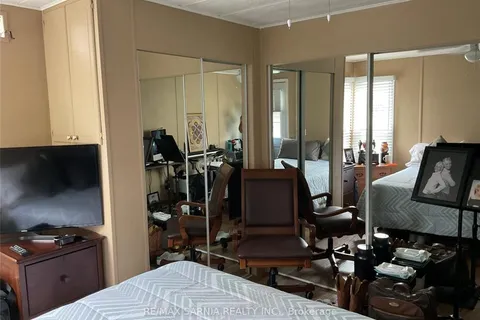 5700 Blackwell Side Rd, Sarnia, ON N7W 1B7