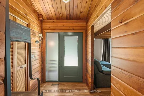 426197 25TH Sdrd, Mono, ON L9W 2Z1