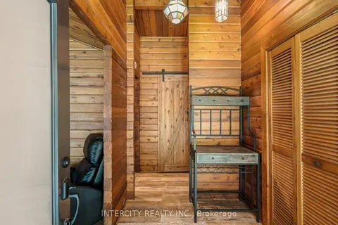 426197 25TH Sdrd, Mono, ON L9W 2Z1