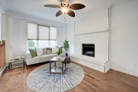 95 Sprucedale Cres, Kitchener, ON N2N 2T3